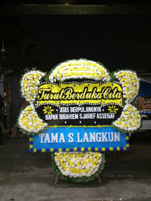 Papan Bunga Duka di Todopa
